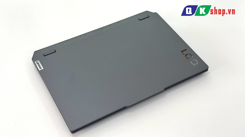 Laptop Lenovo LOQ 15IRX9 83DV012LVN Core I5-13450HX / Ram 12GB / SSD 512GB PCIE  15.6 FHD / VGA 6GB RTX3050
