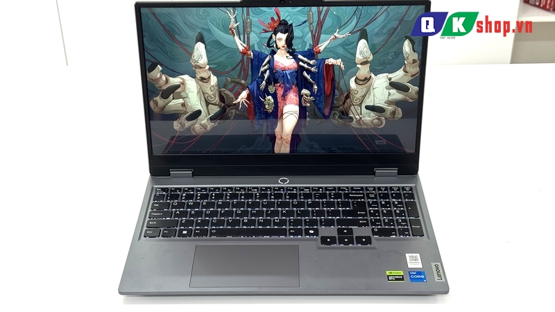 Laptop Lenovo LOQ 15IRX9 83DV012LVN Core I5-13450HX / Ram 12GB / SSD 512GB PCIE  15.6 FHD / VGA 6GB RTX3050