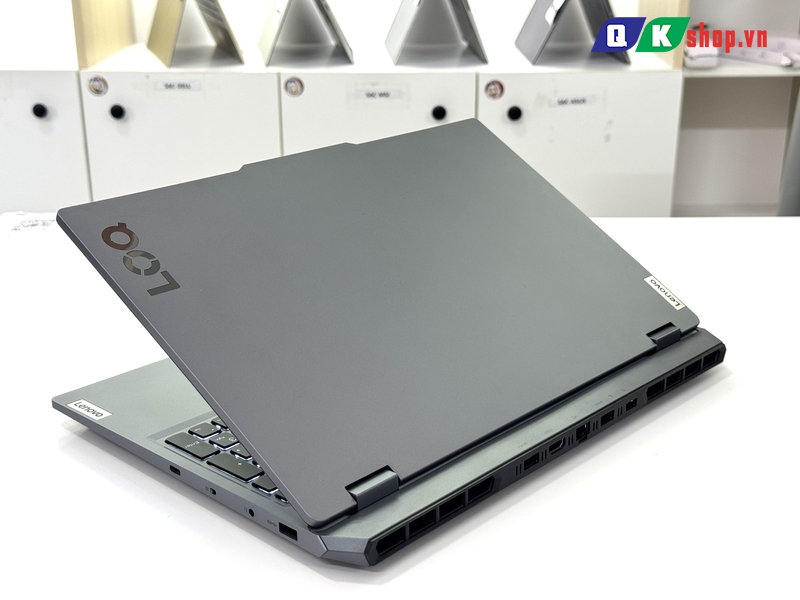 Laptop Lenovo LOQ Gaming 15IRX9 Core i5-12450HX / Ram 12GB / SSD 512GB / 15.6″FHD 144Hz / RTX 2050 4GB