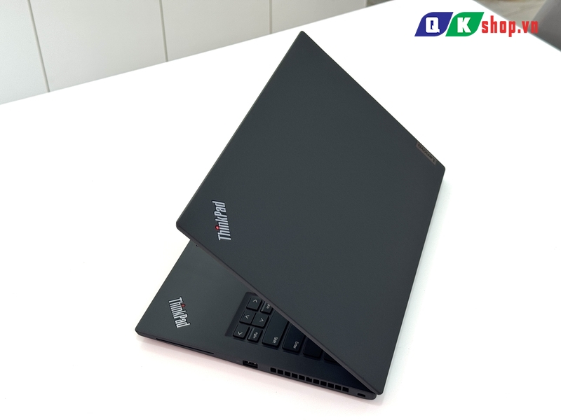 Laptop Lenovo ThinkPad T14S GEN 2 - Core I7-1185G7 / RAM 32GB / SSD 256GB PCIE / 14 FHD