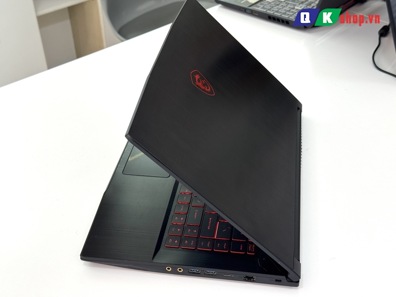 Laptop MSI Gaming GF63 12UCX-841VN Core I5-12450H / Ram 16GB / SSD 512GB PCIE / 15.6 FHD 144HZ / VGA 4GB RTX2050