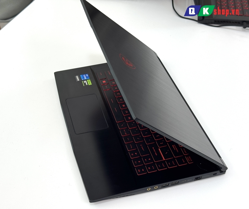 Laptop MSI Gaming GF63 12UCX-841VN Core I5-12450H / Ram 16GB / SSD 512GB PCIE / 15.6 FHD 144HZ / VGA 4GB RTX2050