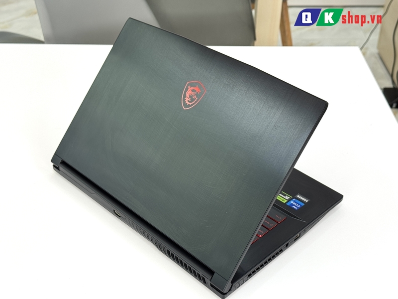 Laptop MSI Gaming GF63 Thin 11UC-1228VN Core I7 - 11800H / 8 GB / 512GB PCIE / 15.6 FHD 144HZ / VGA 4GB RTX3050