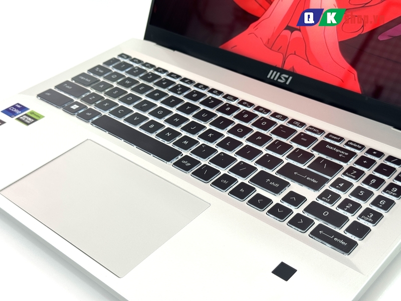Laptop MSI Prestige 16Studio A13VF-211NZ Core I7 - 13700H / Ram 16GB / SSD 1TB / 16" 2K5 165Hz / RTX 4060 - 8GB