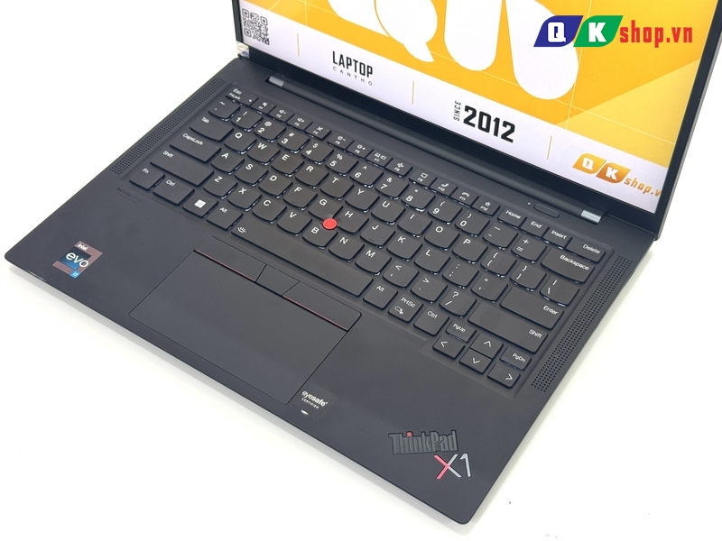 Lenovo ThinkPad X1 Carbon Gen 10 Core i7 1260P / Ram 16GB / SSD 512GB / 14"FHD+