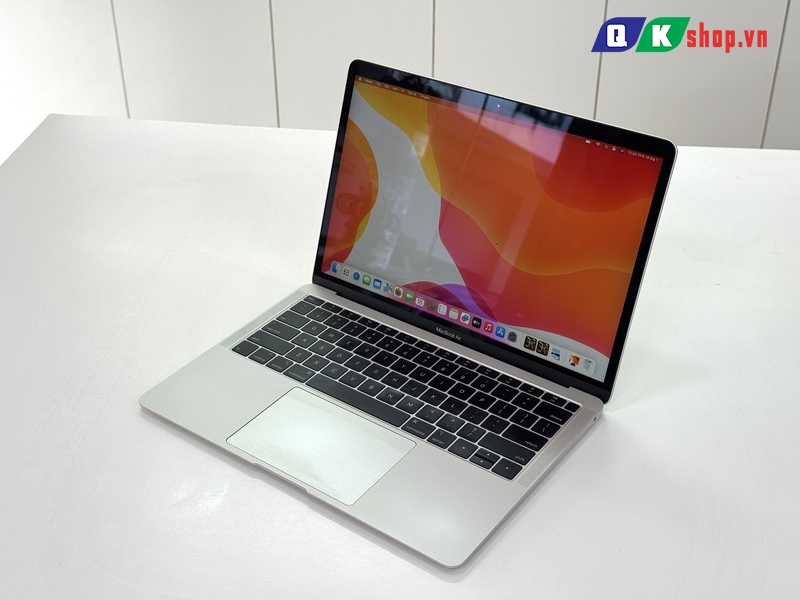 Macbook Air 13 2018 Core i5 / Ram 16 / SSD 256GB / 13" 2K Retina