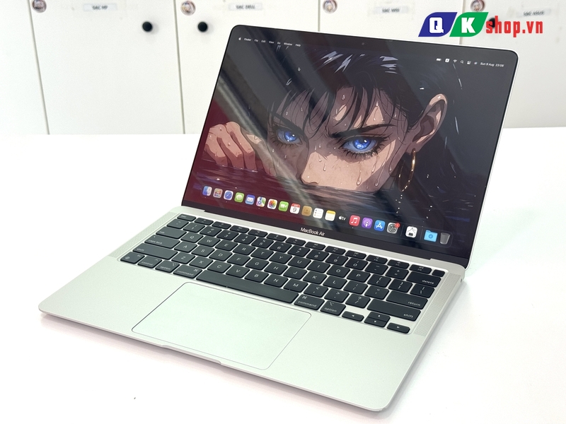 Macbook Air 13 inch 2020 M1 / Ram 16GB / SSD 256GB / 13" 2K