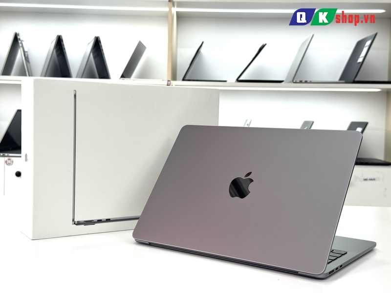 MacBook Air 13 M2 8CPU /8GPU / Ram 8GB / SSD 256GB / 13.6" 2k Liquid Retina