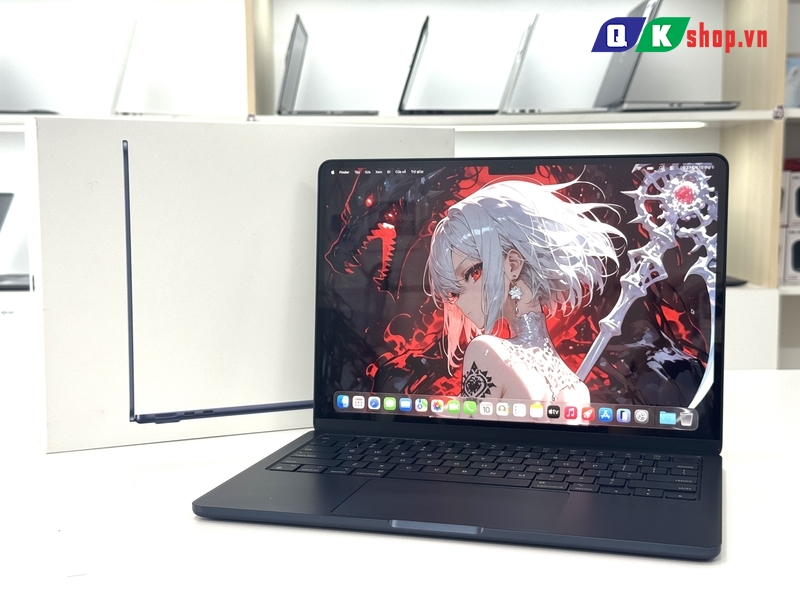 MacBook Air 13 M2 2024 8CPU /8GPU / Ram 16GB / SSD 256GB / 13.6" 2k Liquid Retina