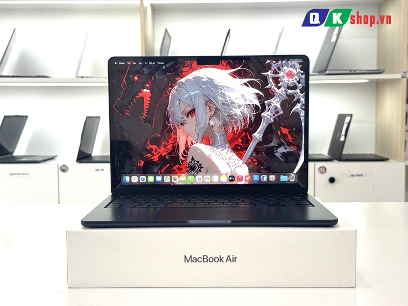 MacBook Air 13 M2 2024 8CPU /8GPU / Ram 16GB / SSD 256GB / 13.6" 2k Liquid Retina