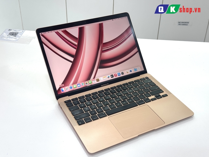MacBook Air M1  2020 / Ram 8 GB / SSD 256 GB / 13.3 " Retina ( 2562x1600)
