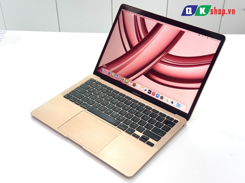 MacBook Air M1  2020 / Ram 8 GB / SSD 256 GB / 13.3 " Retina ( 2562x1600)