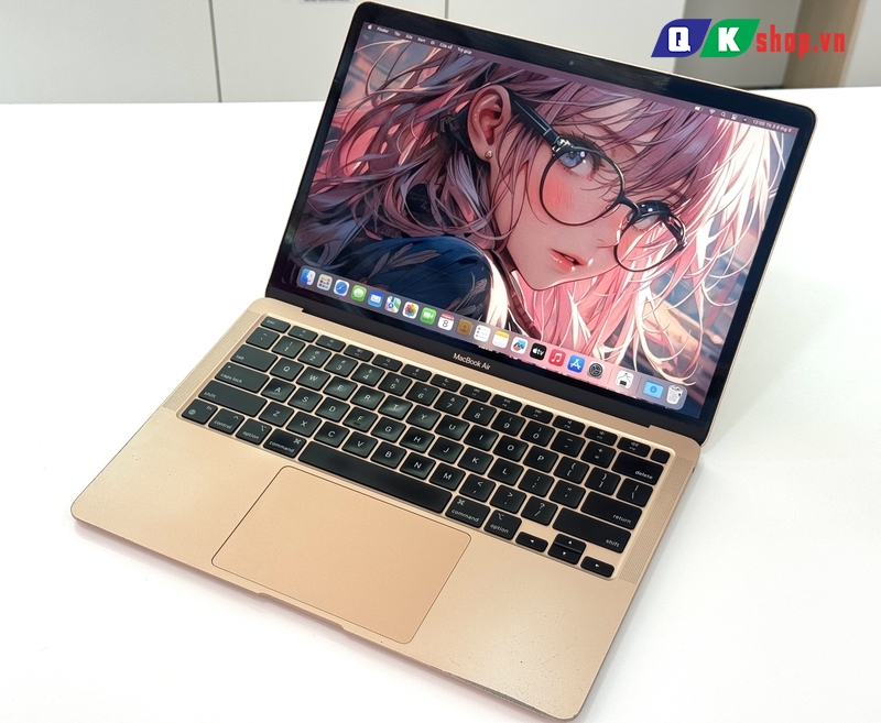 MacBook Air M1  2020 / Ram 8 GB / SSD 256 GB / 13.3 " Retina ( 2562x1600)
