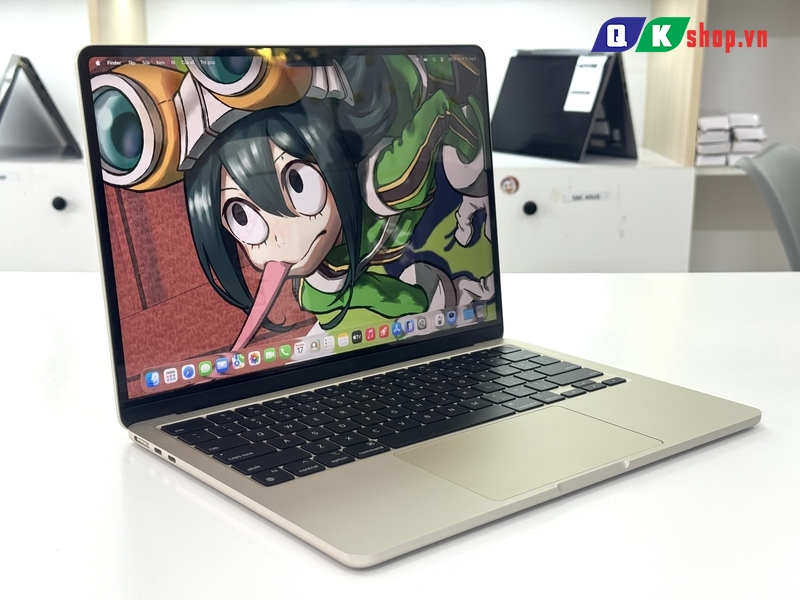 MacBook Air M2 2022 / Ram 16GB / SSD 256GB / 13.6" Retina