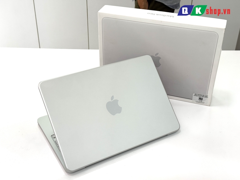 MacBook Neo 13 inch A18 Pro 2026 6CPU 5GPU /Ram 8GB / SSD 256GB / 13"2K